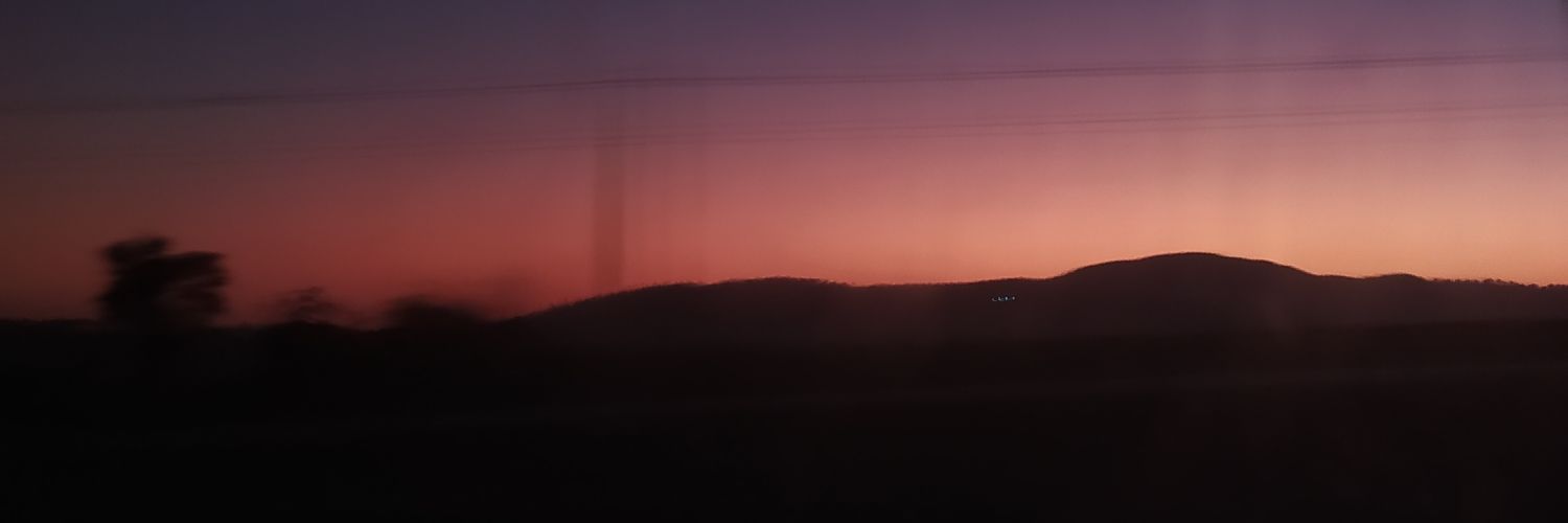 finchelau's profile banner image
