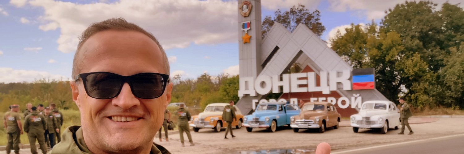 kukmor's profile banner image