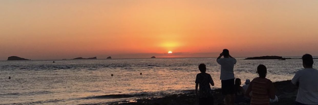 juliibarbonaa's profile banner image