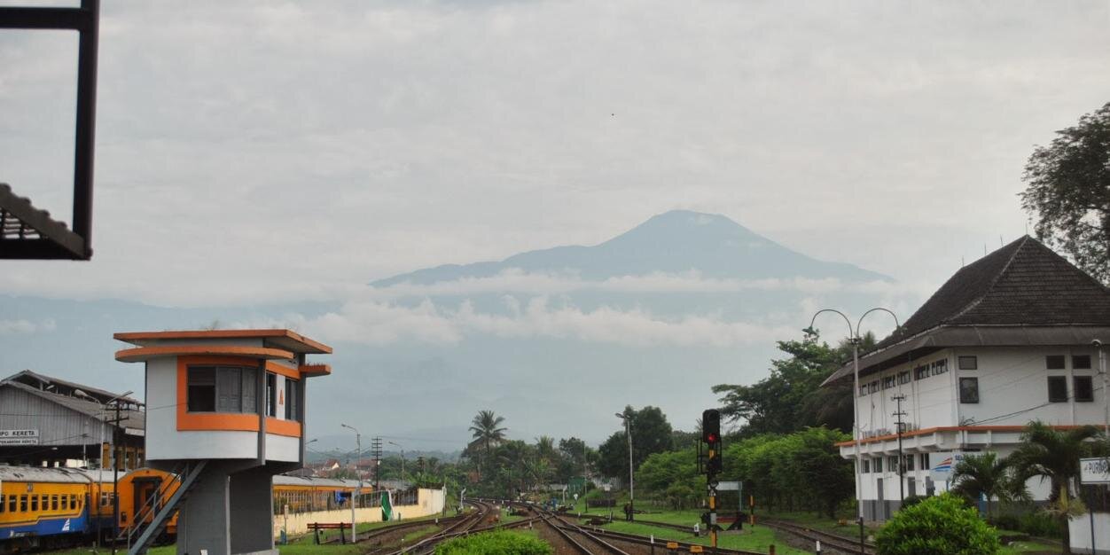 ariffebriyanto's profile banner image