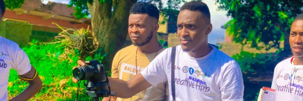 domiwords Profile Banner