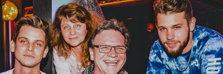 123Koch's profile banner image