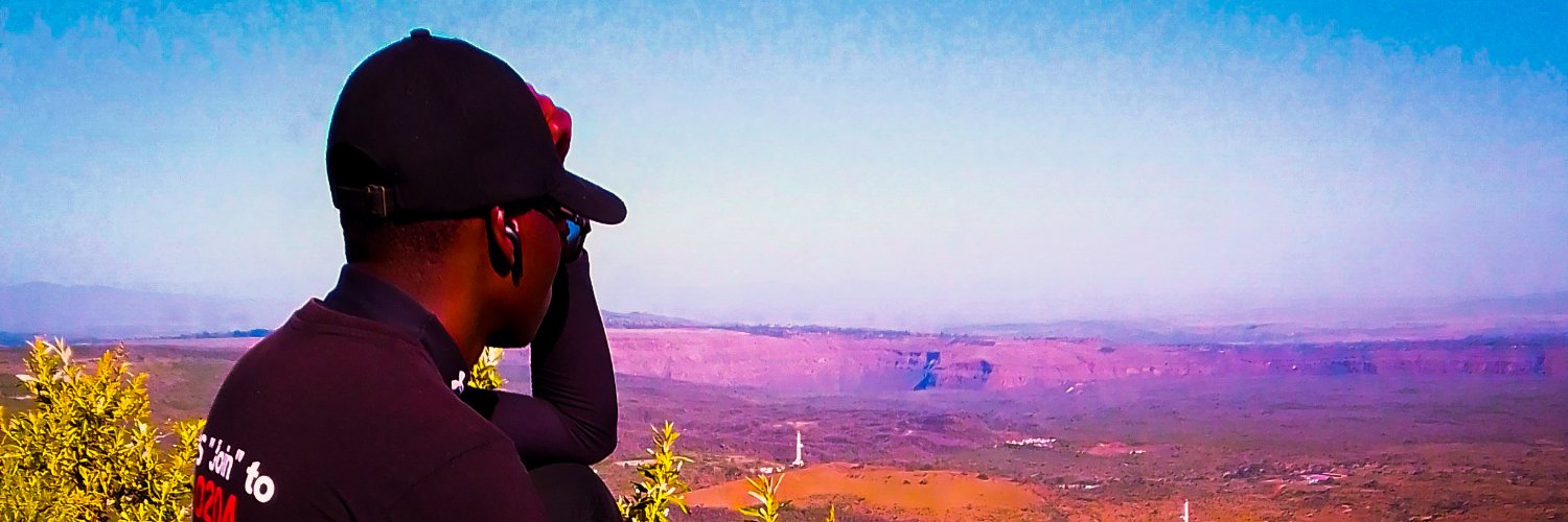 collincehweh's profile banner image