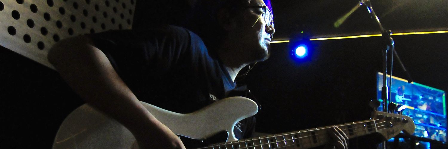 seanleonde's profile banner image
