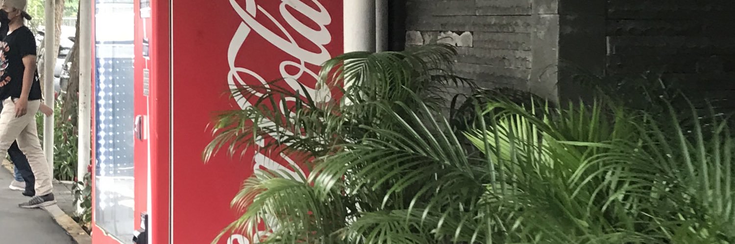 V 🌷✨ banner