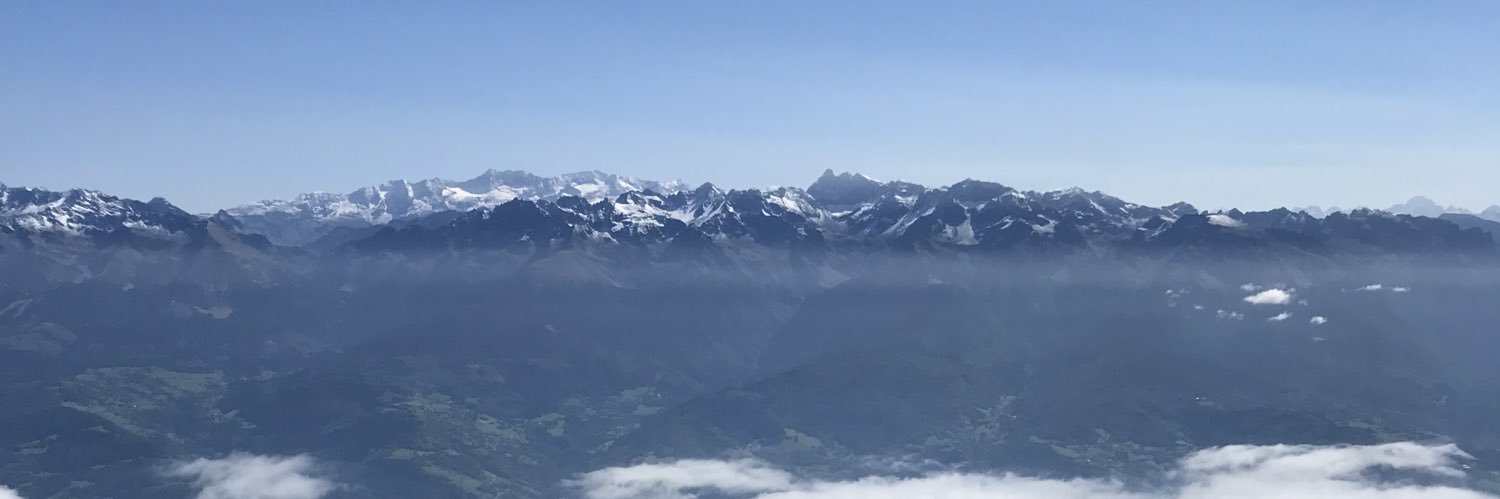 laurome99's profile banner image