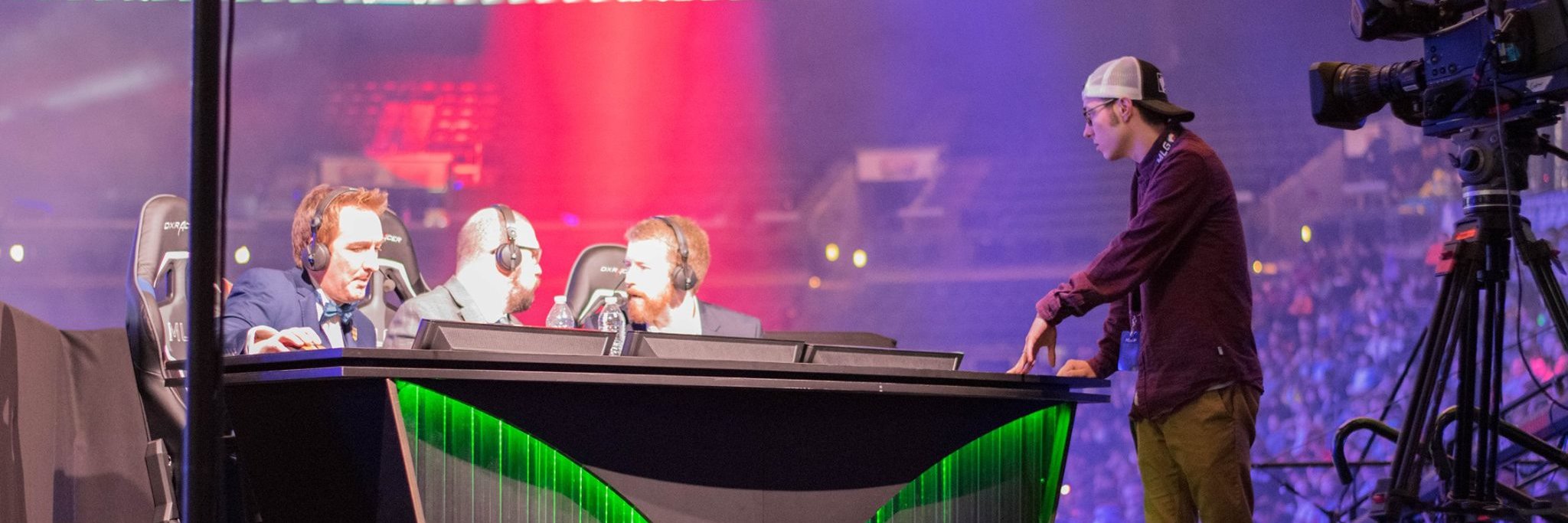 Derek Spinell banner