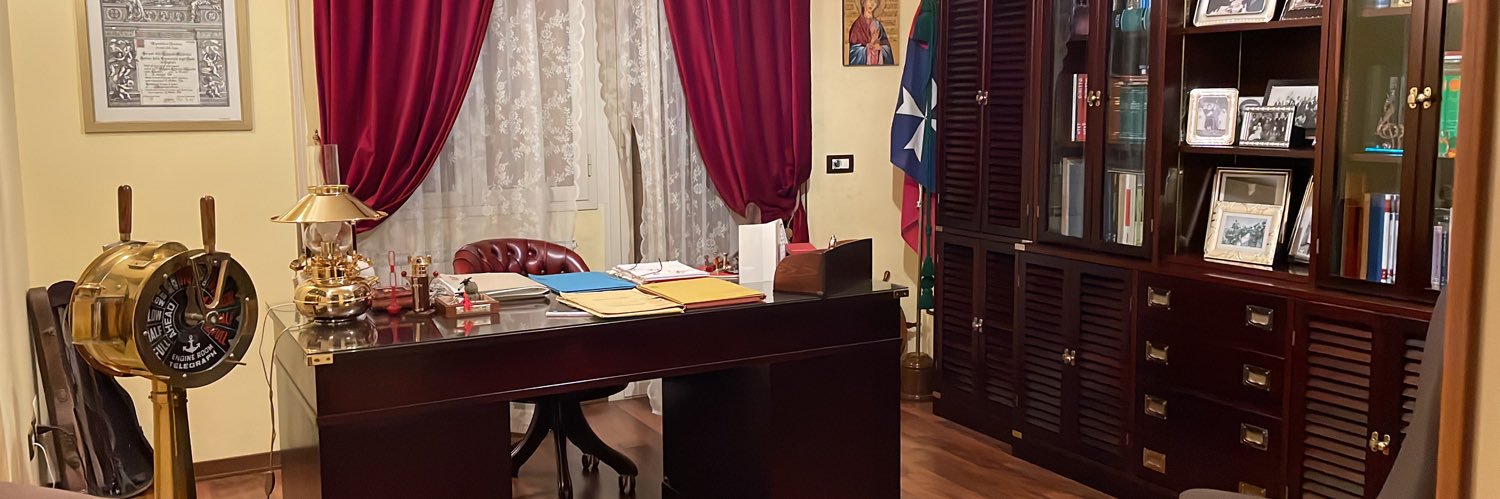 caredda_maria's profile banner image