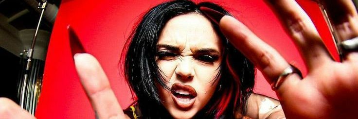 kitana banana banner