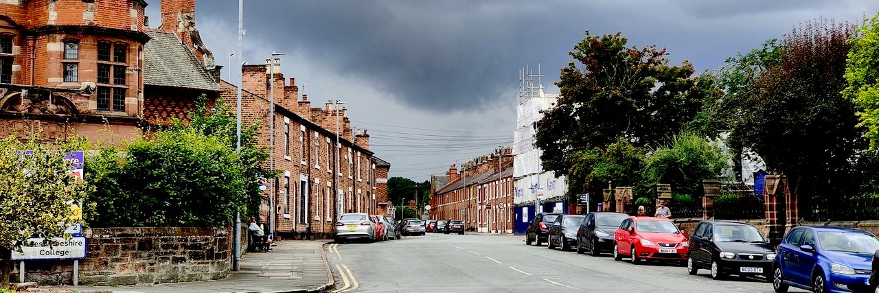 Handbridge Life banner