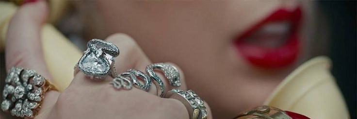 mel🤭 banner