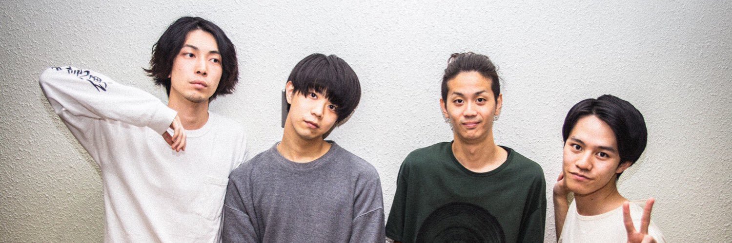 mipo8's profile banner image