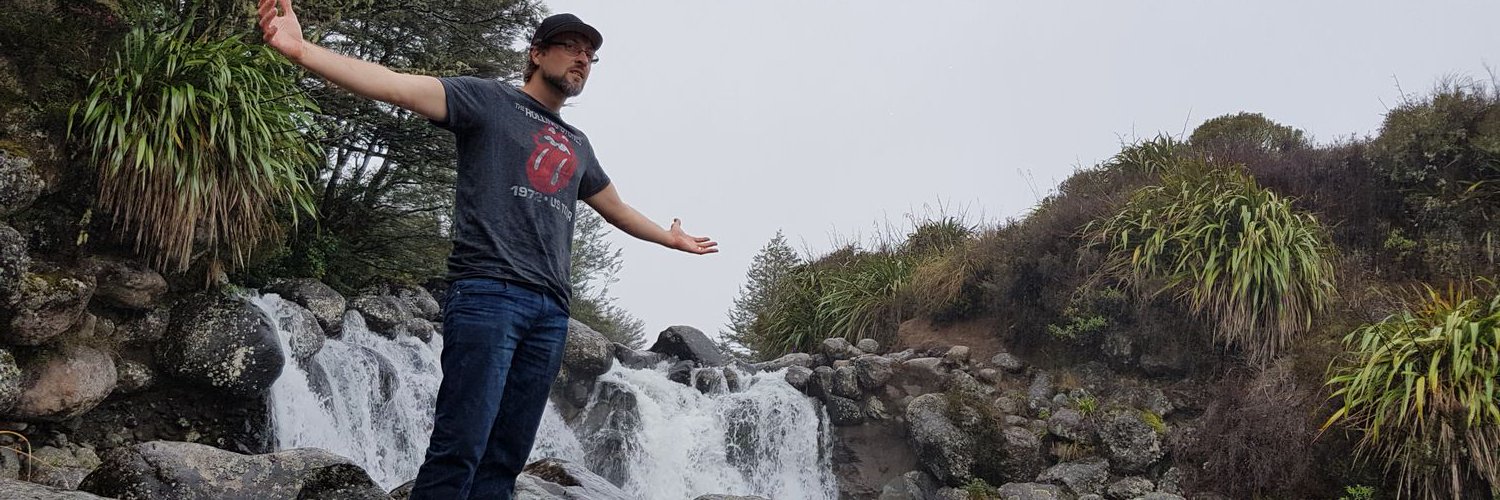 JSechtig's profile banner image