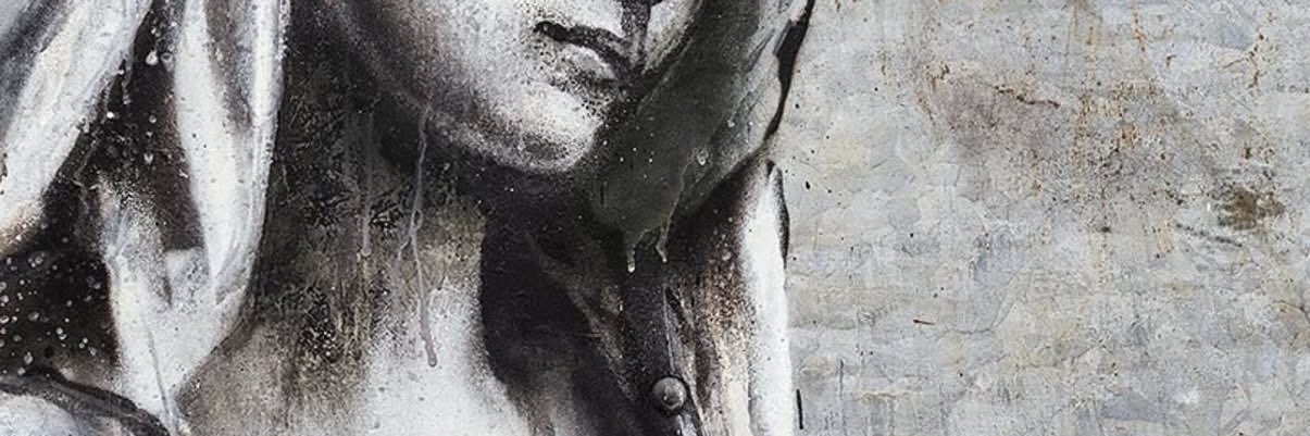 luna banner