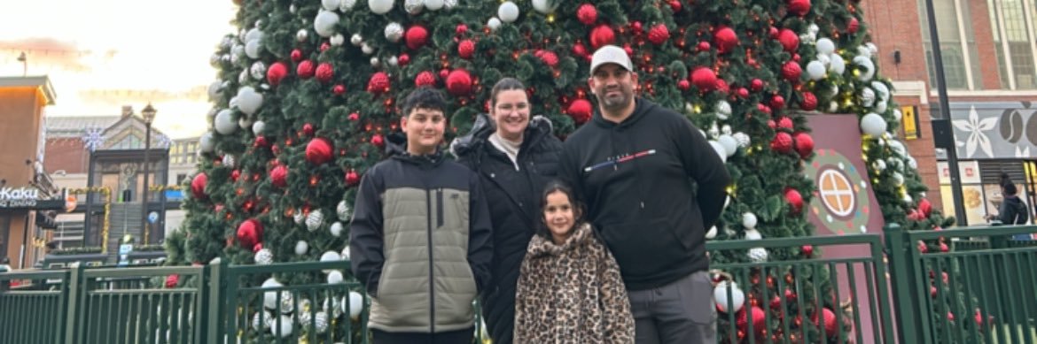 Ari_Parra's profile banner image