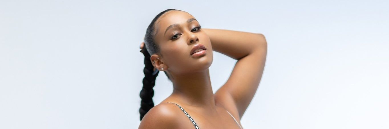 XZRCHLOE's profile banner image