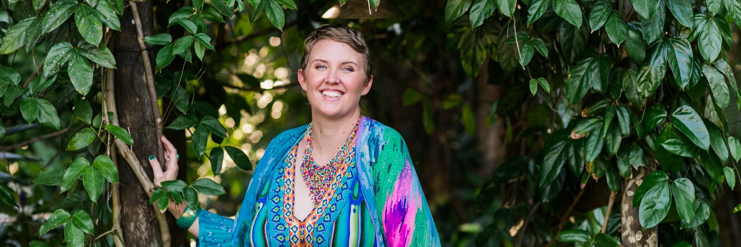 Leonie_Dawson's profile banner image