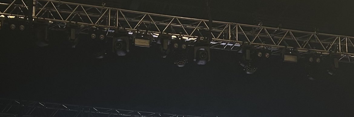 ひず banner