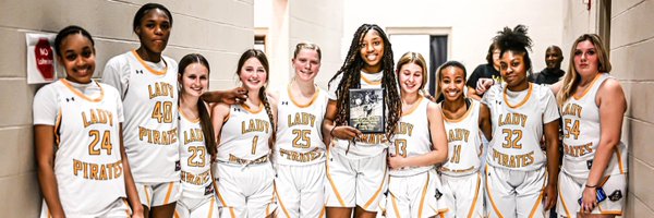 LaylaTell Profile Banner