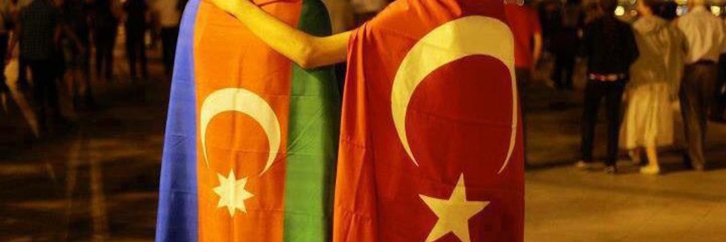 Ə hərfi's banner