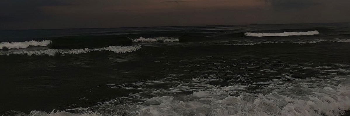 ZAINAB🌊 banner