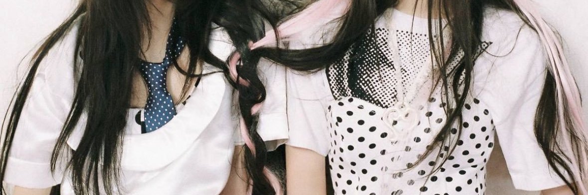 lily banner