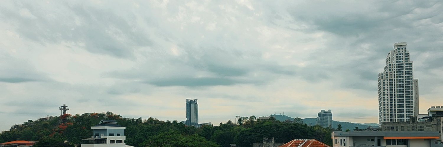 Themoon2532's profile banner image