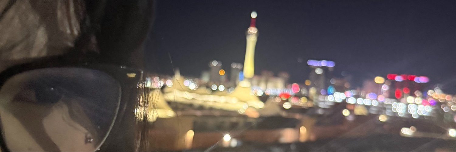 _we9b's profile banner image