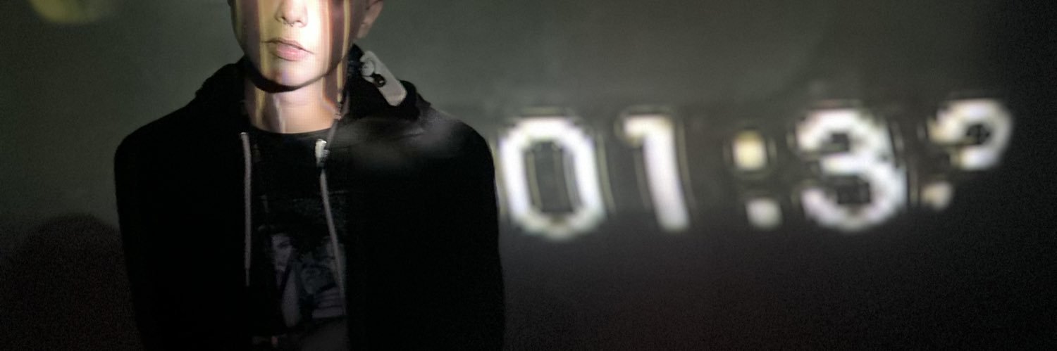 Порнографічний дизайнер banner