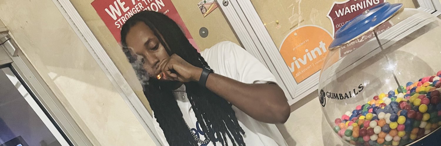 SmoothsHouse's profile banner image