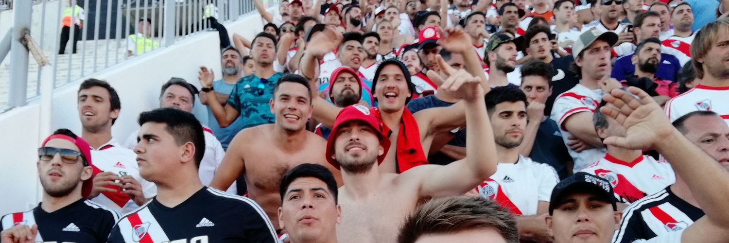 misioshow's profile banner image
