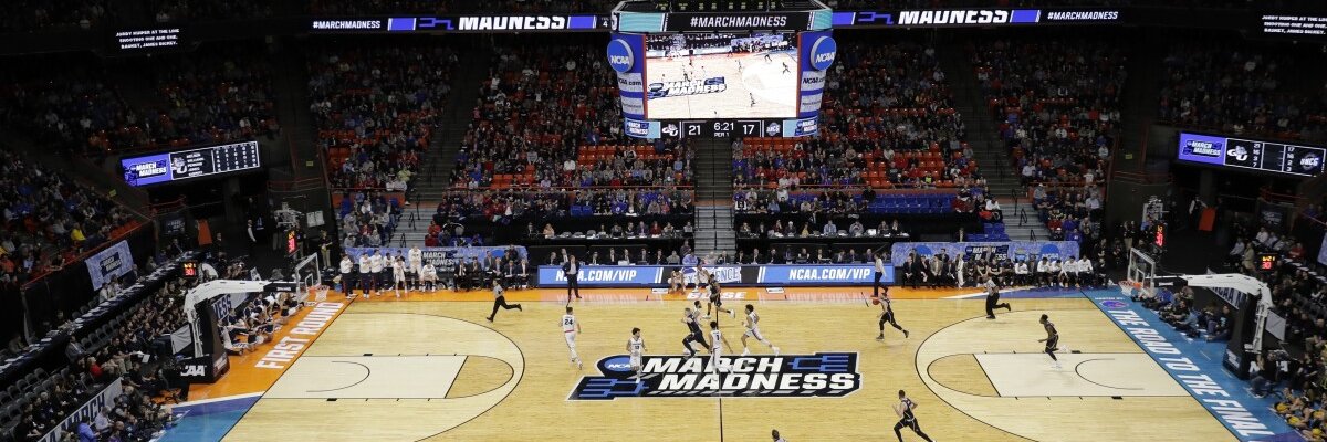 NCAA DIII Basketball banner