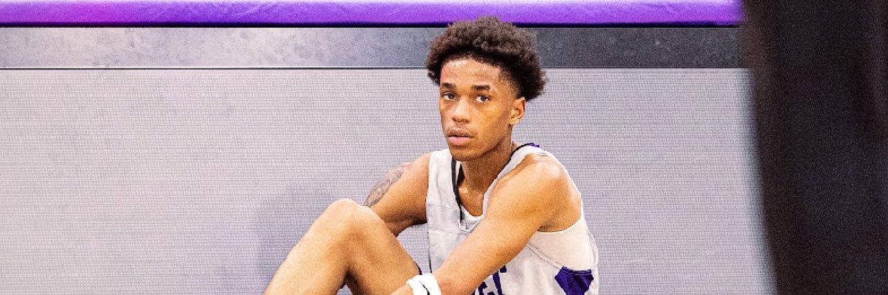 Jyaveion green banner