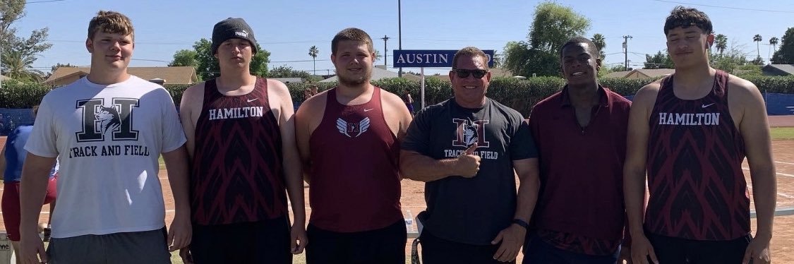 Hamilton Husky Throws banner