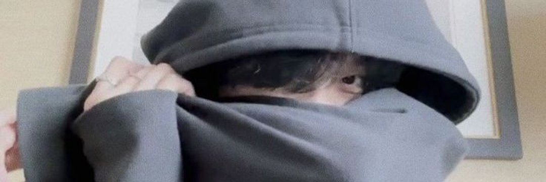 d banner