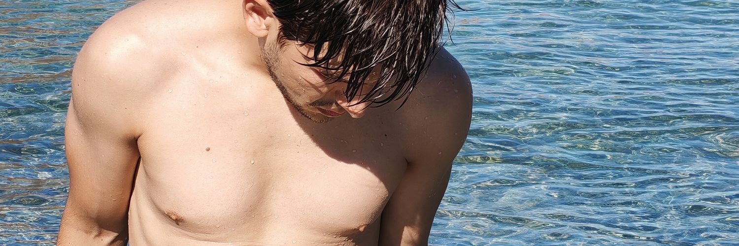 hotXillo's profile banner image