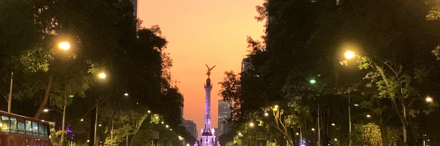 violeta_vill's profile banner image