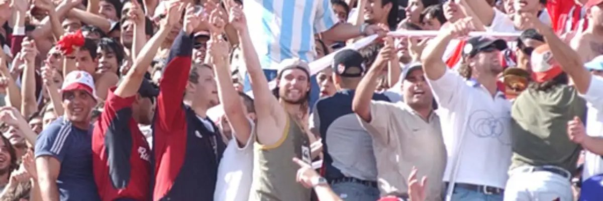 bombosalmonu's profile banner image