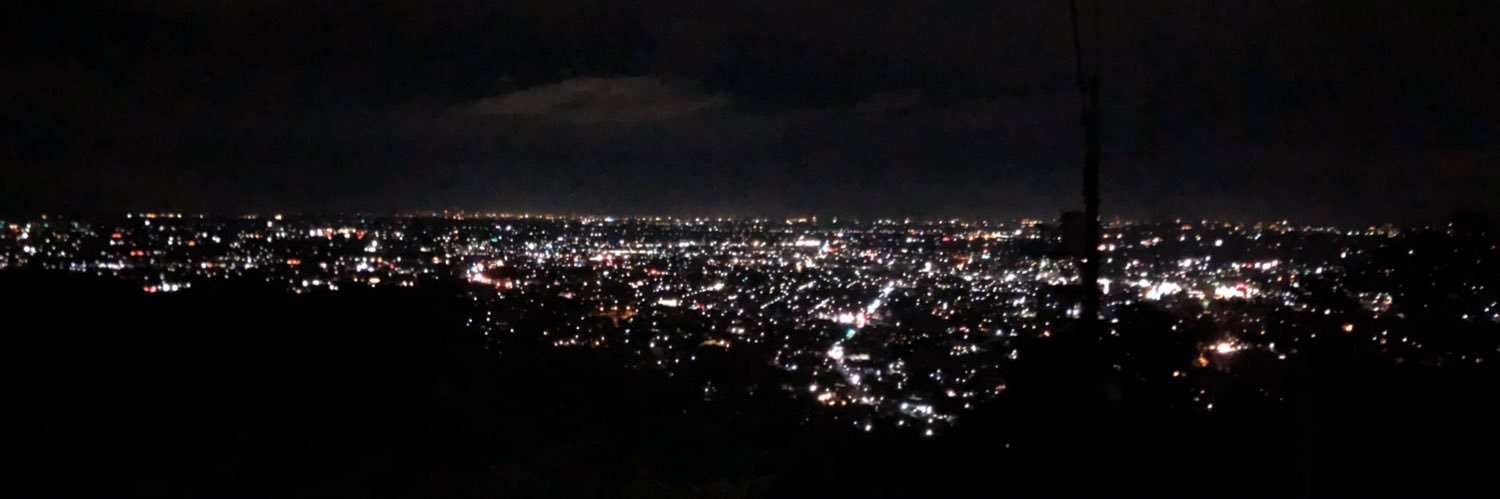 chenunu's profile banner image
