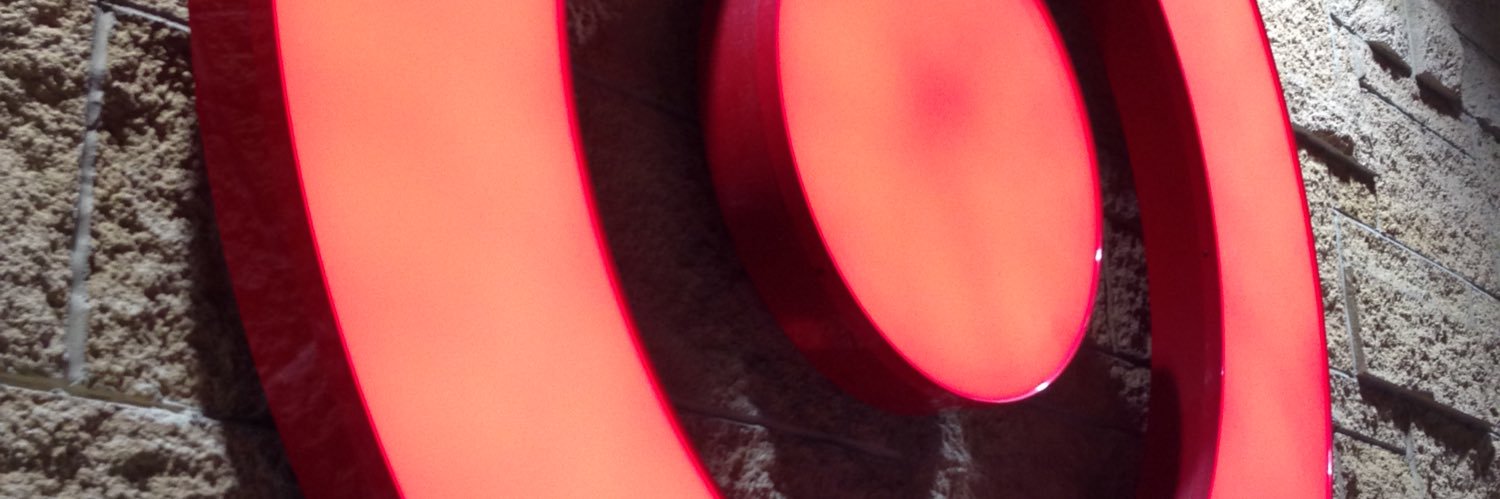 lchoenig's profile banner image