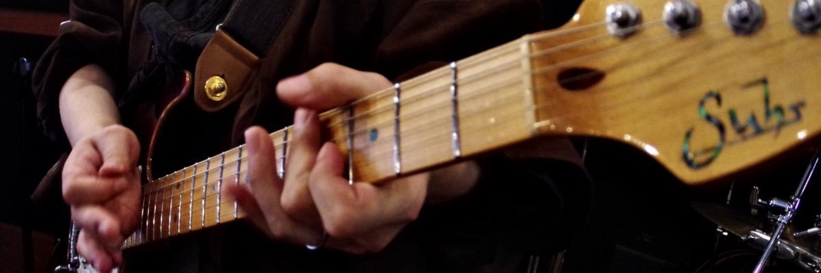 ぷりん@ホロ🌲🌃 にじ🎩🐤 ❤️‍🩹 ♫🐌 V 🌠 💐 banner