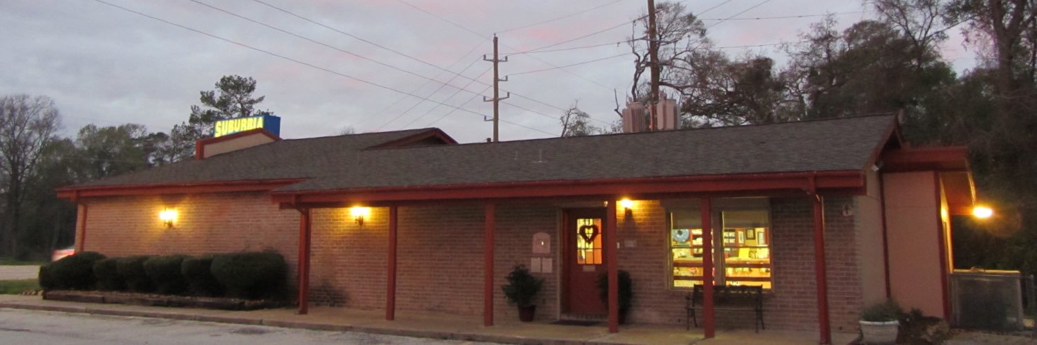 Suburbiavet's profile banner image