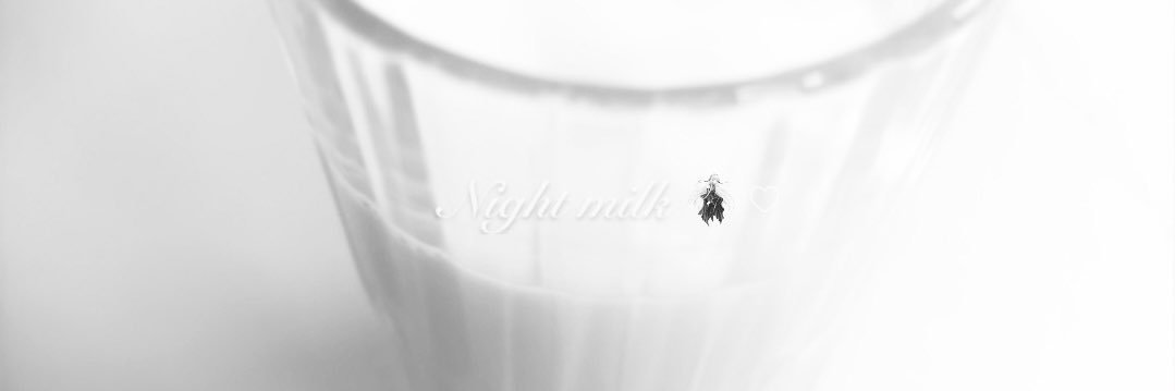 ໊ banner