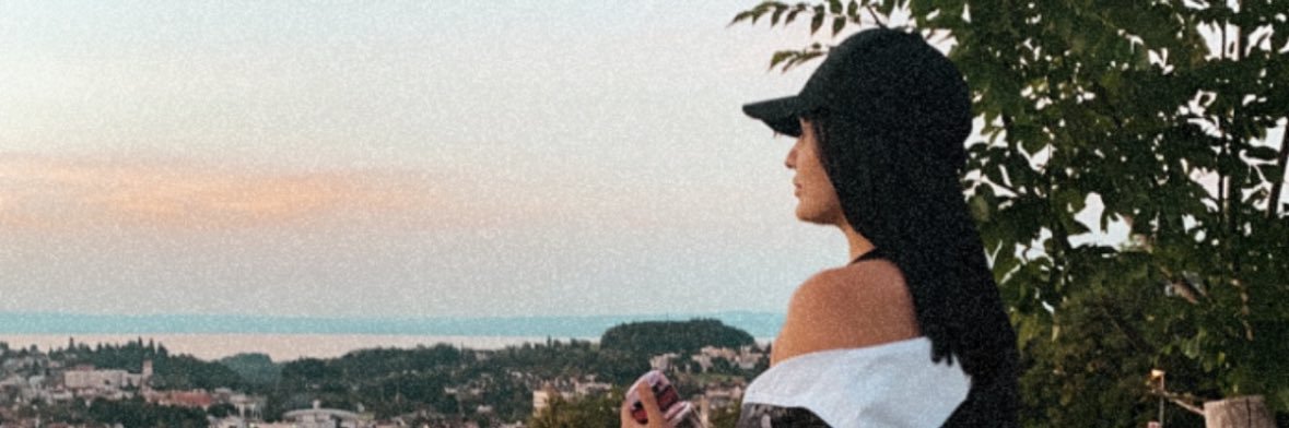 JayJelena's profile banner image
