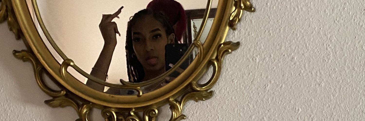 🎀𝓳𝓸𝔂 🎀's banner