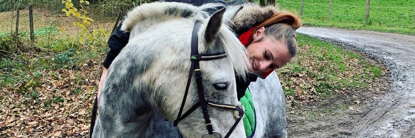 CapucineFlm's profile banner image