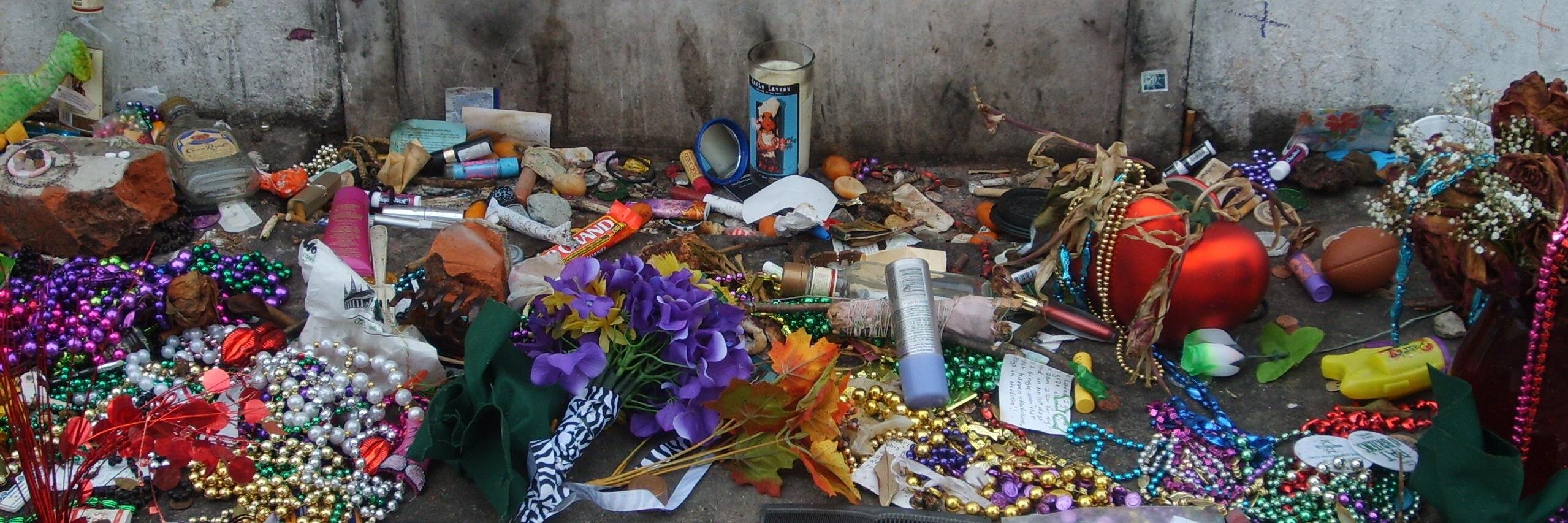 (SEMI-PERMANENT HIATUS) AGlassRoseNeverFades banner