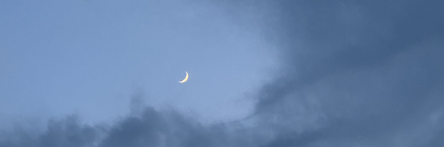carmenn_48's profile banner image