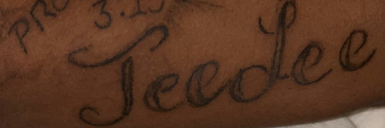 Simplyteelee's banner