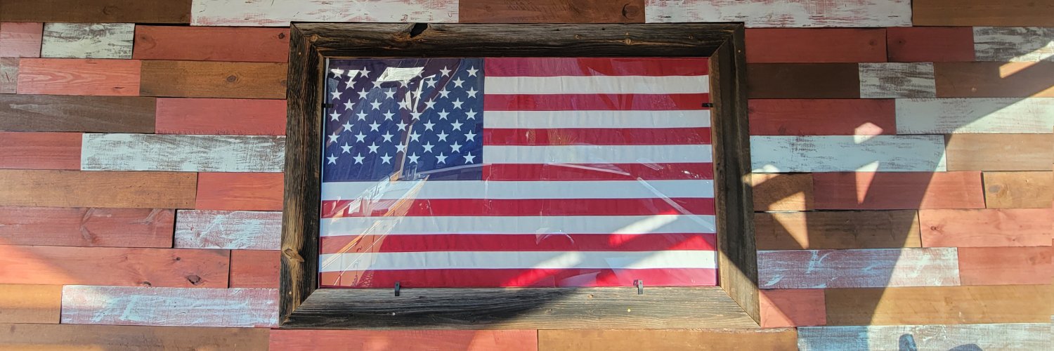 B @ The BBQ Barn's banner